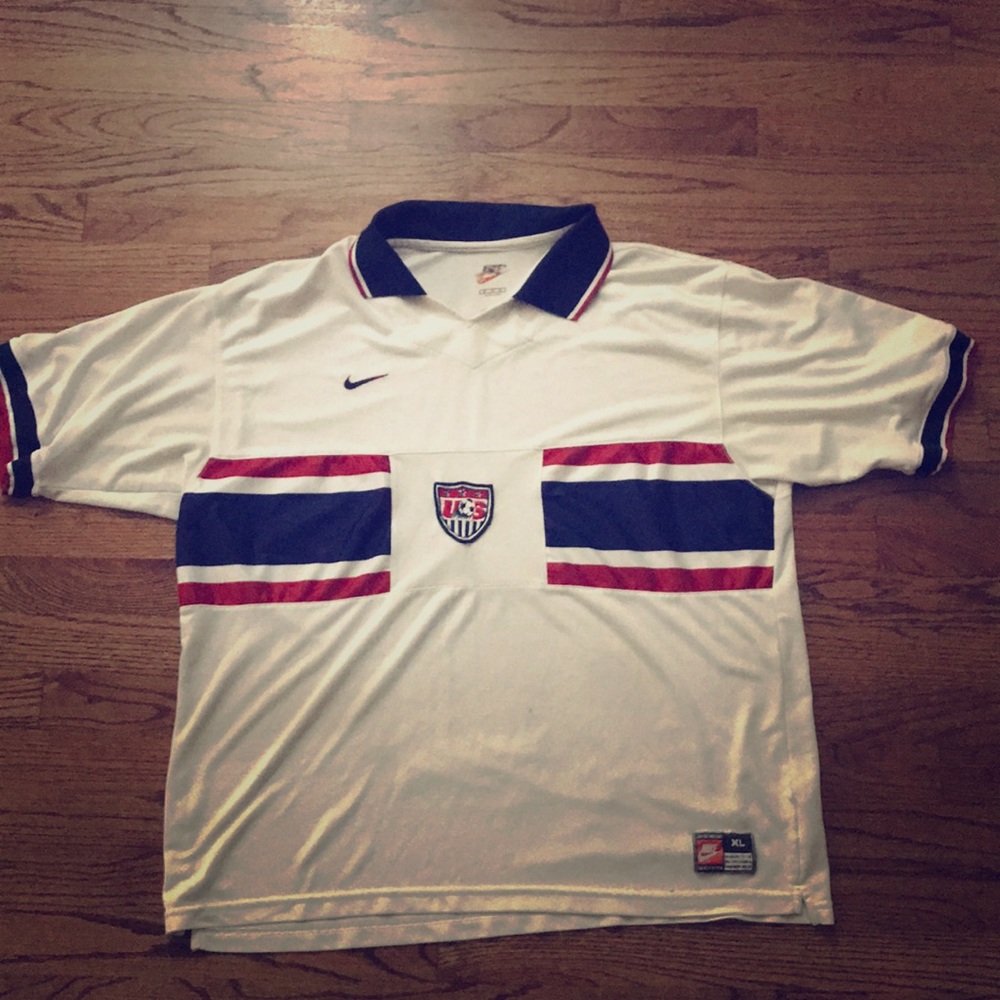 ⚽️ Vintage Nike 1996 US Men’s Soccer Kit XL